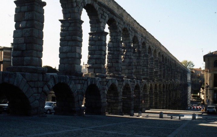 Roman Aqueduct Segovia200
